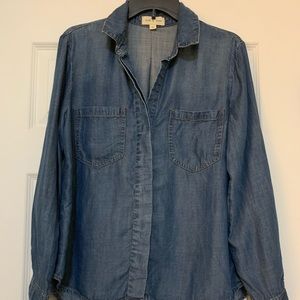 Cloth & Stone dark chambray shirt size M.